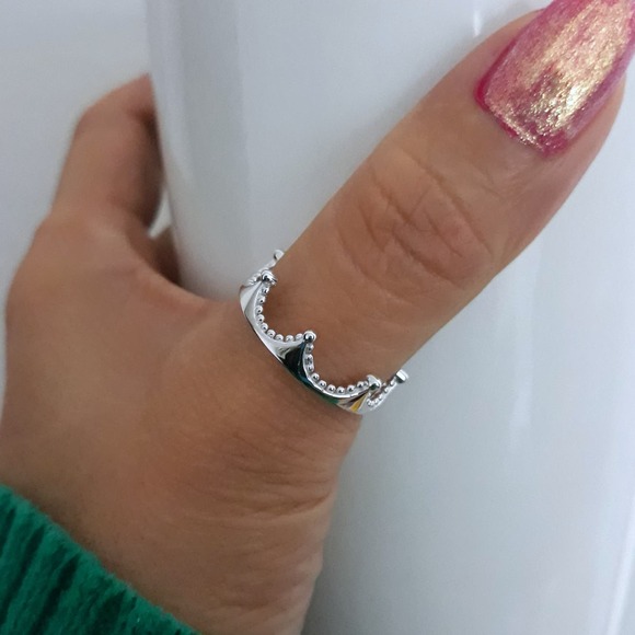 925 Sterling Silver Crown Ring - Picture 3 of 5